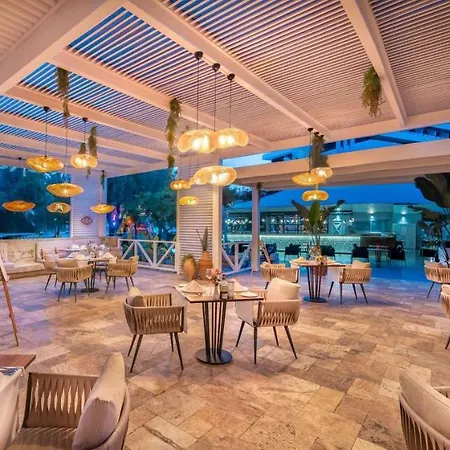 Hotell Rixos Downtown - The Land Of Legends Access Antalya