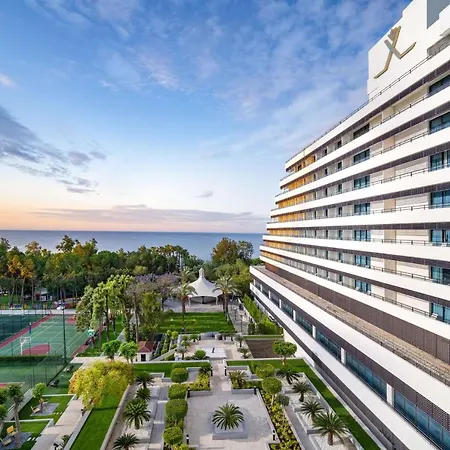 Rixos Downtown - The Land Of Legends Access מלון