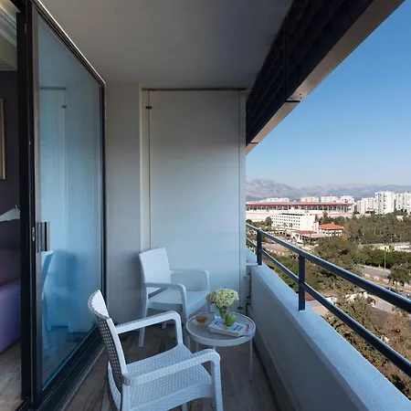 Rixos Downtown - The Land Of Legends Access 5* אנטליה