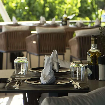 Rixos Downtown - The Land Of Legends Access מלון