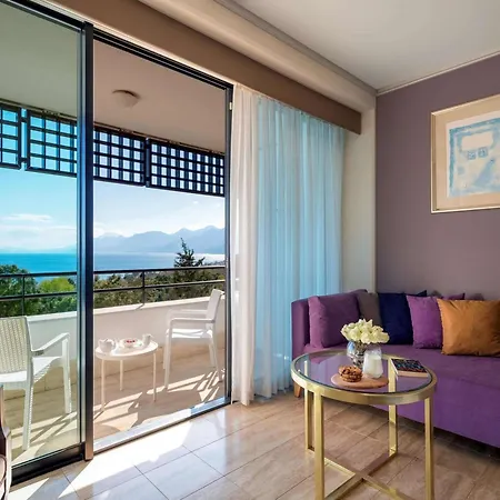 Hotell Rixos Downtown - The Land Of Legends Access