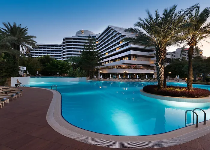 Rixos Downtown - The Land Of Legends Access Antália