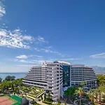 Rixos Downtown - The Land Of Legends Access מלון