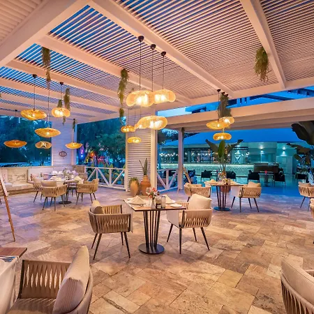ホテル Rixos Downtown - The Land Of Legends Access