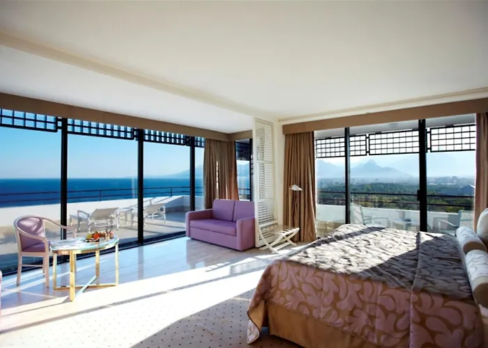 Hotel Rixos Downtown - The Land Of Legends Access